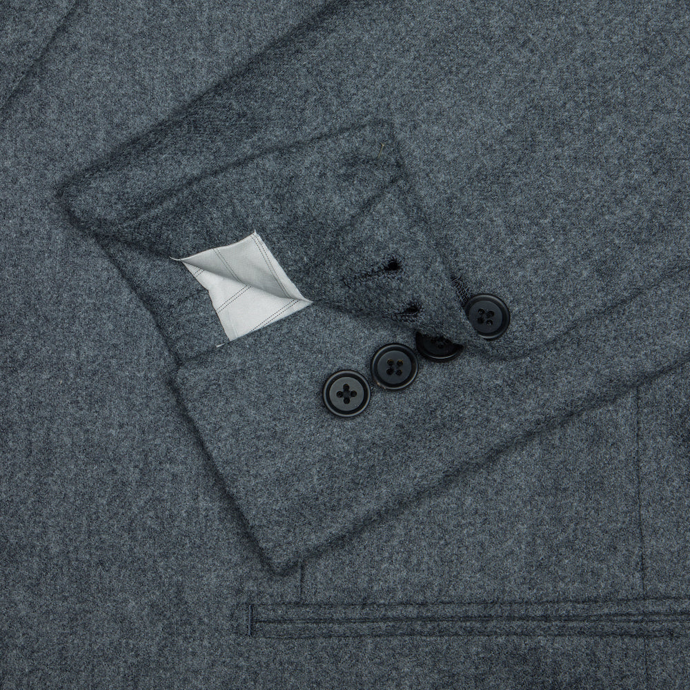 ミッドグレーフランネルスリーピーススーツ – Mason & Sons US